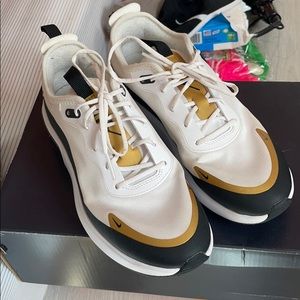 Air Max Dia